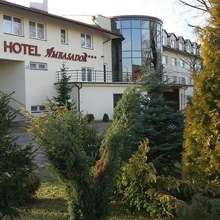 Hotel Ambasador Chojny Łódź Kültér fotó